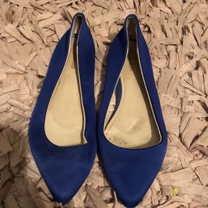 Blue almond toe flats 💕